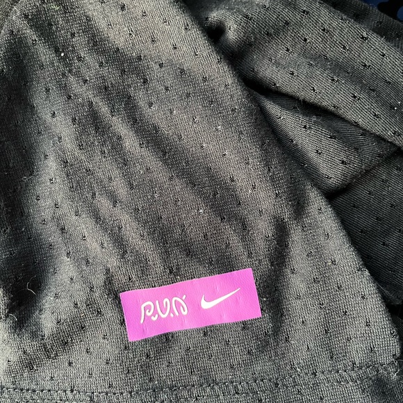 Nike dri fit shirt - Picture 3 of 3